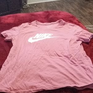 Pink nike t shirt